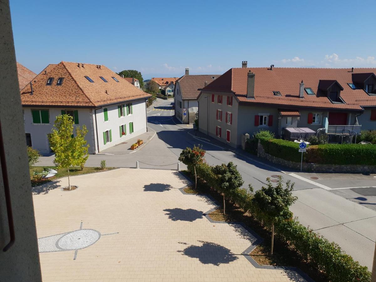 Auberge De Ballens Luaran gambar